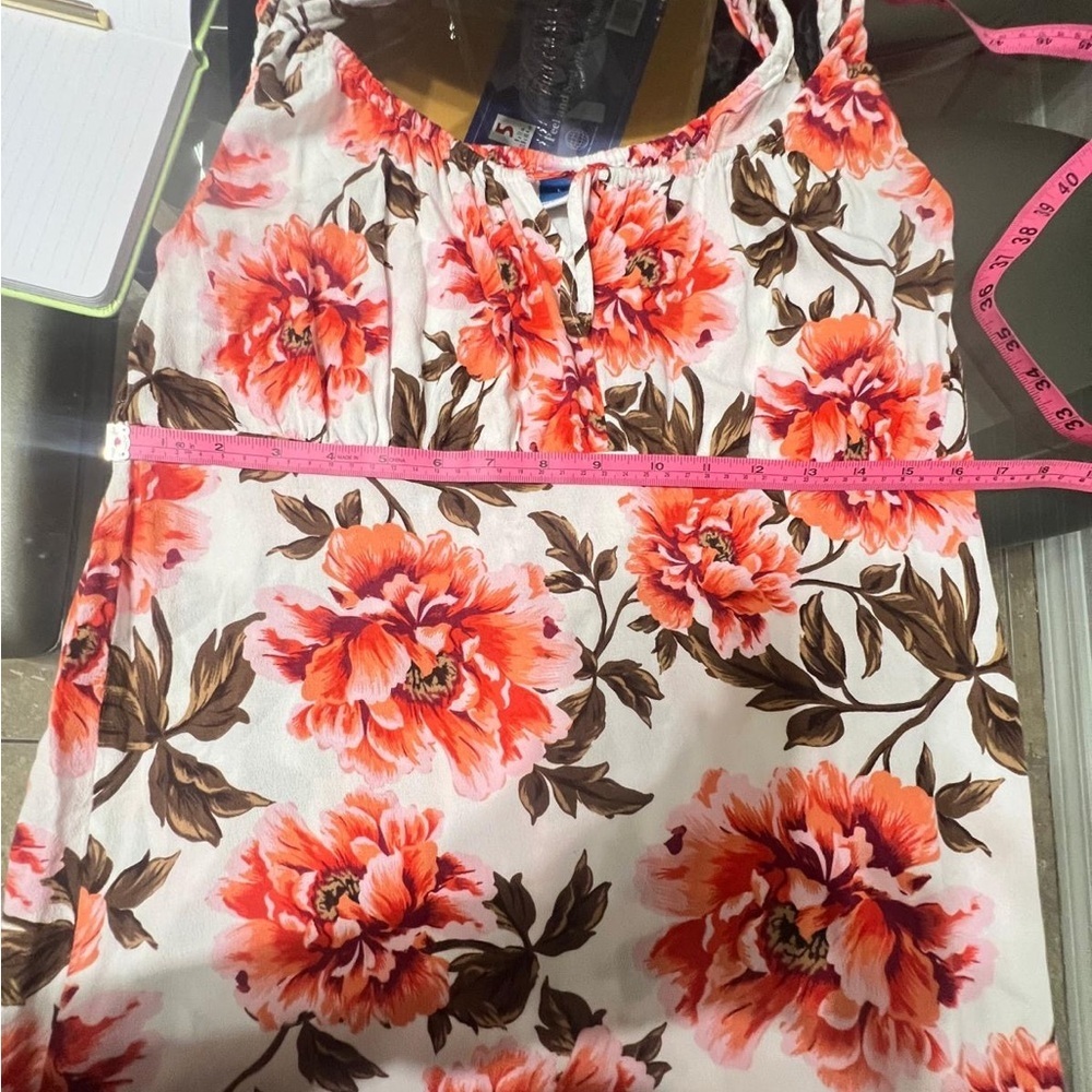 Old Navy Floral Maxi Dress in Orange and White - Picture 3 of 3